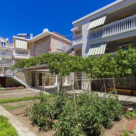 Apartments Konta City Center Vodice Kültér fotó