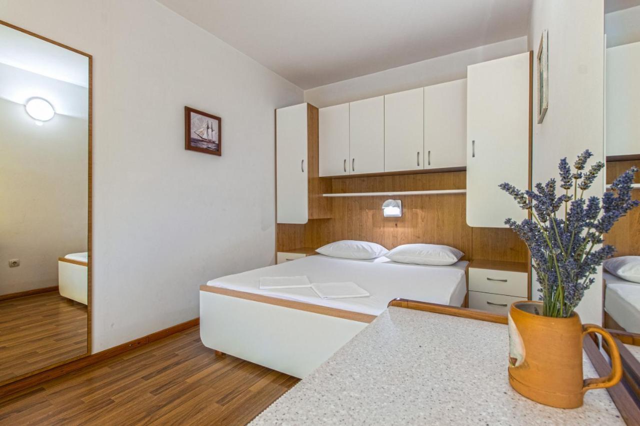 Apartments Konta City Center Vodice Kültér fotó