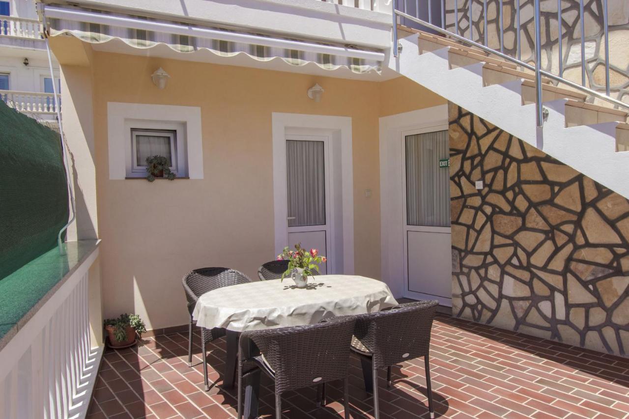 Apartments Konta City Center Vodice Kültér fotó