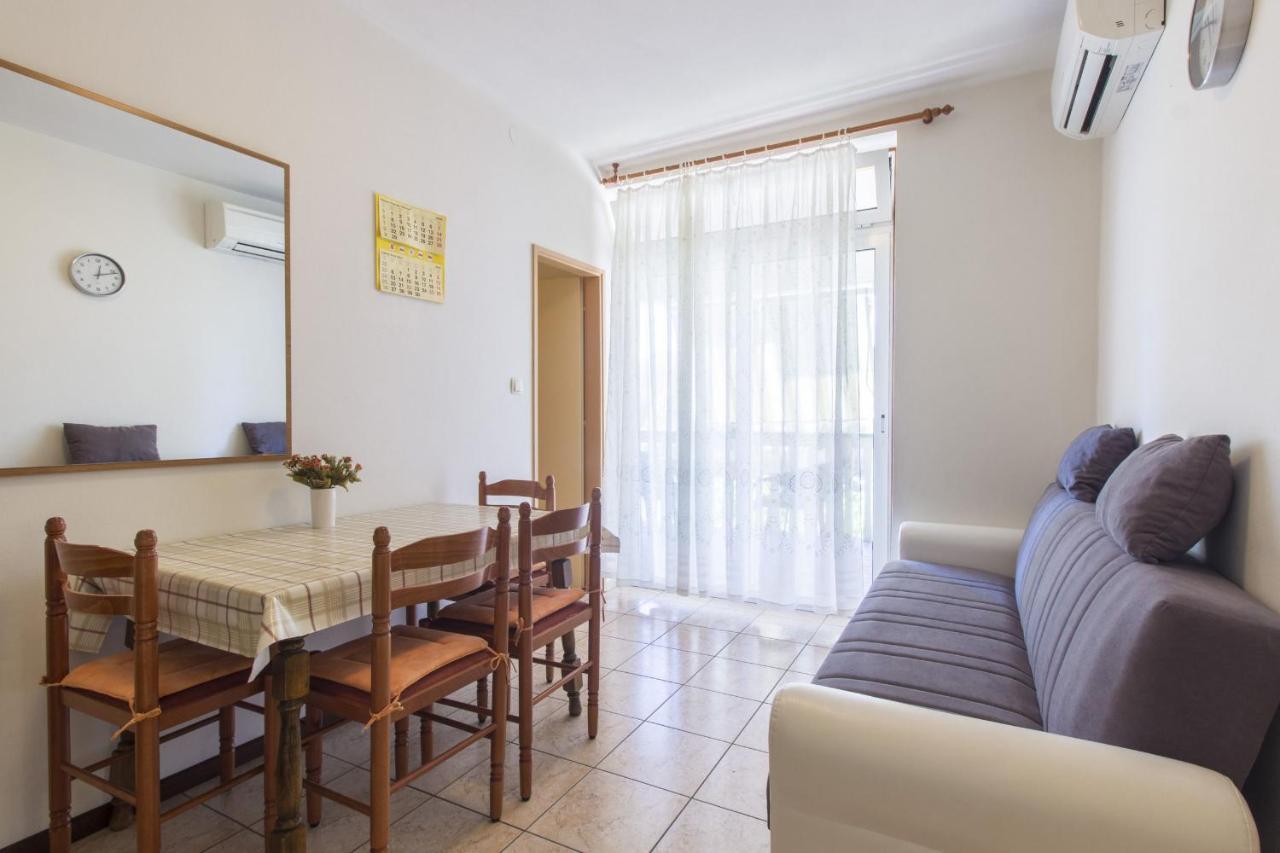 Apartments Konta City Center Vodice Kültér fotó