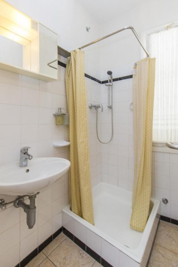 Apartments Konta City Center Vodice Kültér fotó